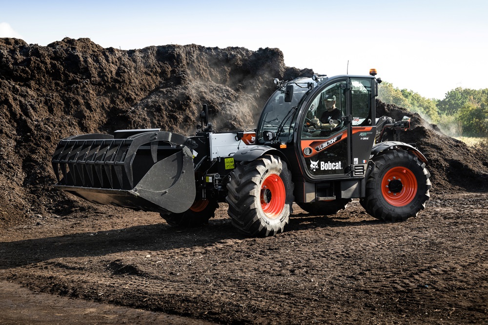 Bobcat lanceert nieuwe verreikers met V-Drive voor de agrarische sector