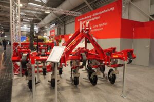 Evers Lundy: innovatieve vlaksnijder voor chemievrij gewas- en groenbemesterbeheer