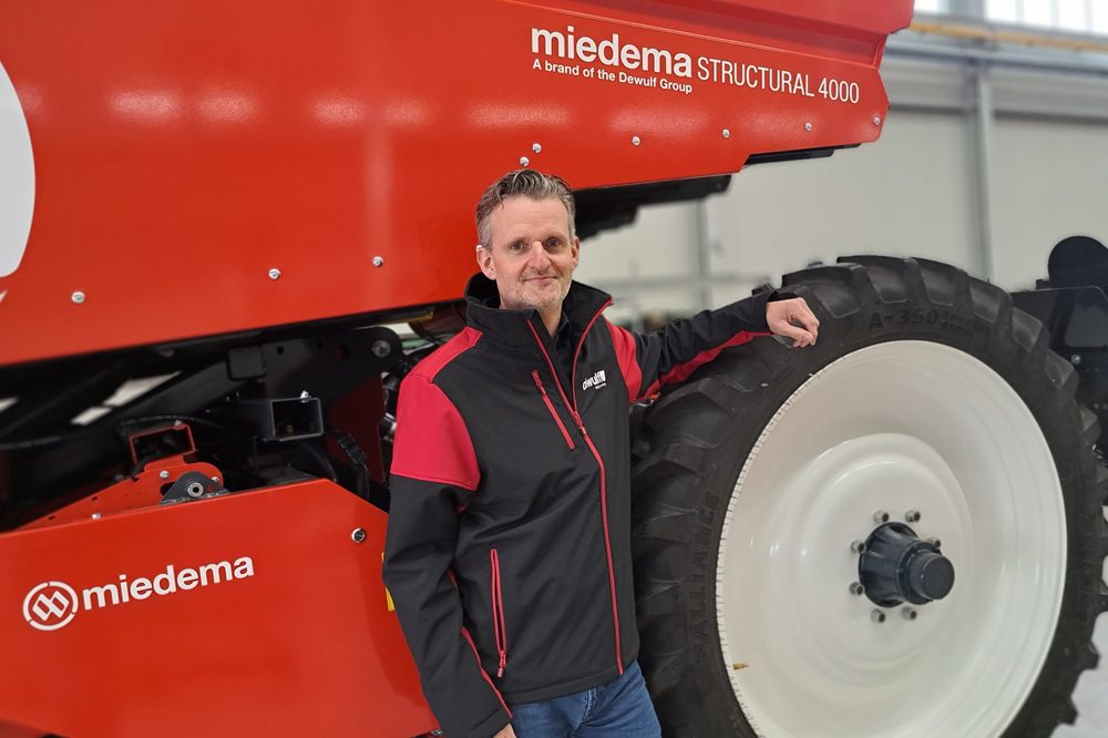 "Het hele jaar door alle machines produceren"