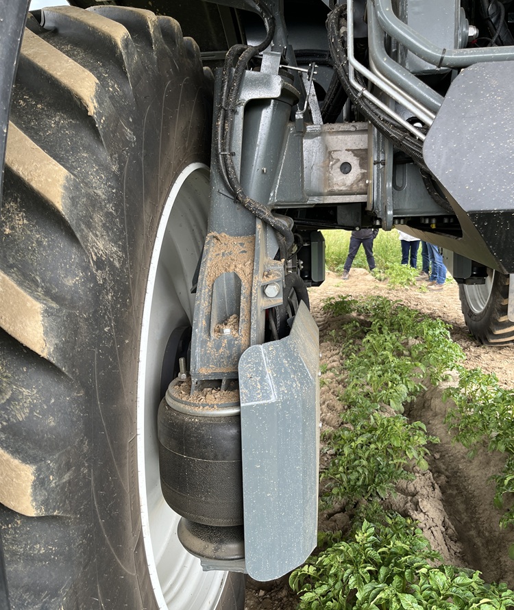 07_Evrard Vega_SUSPENSION.750